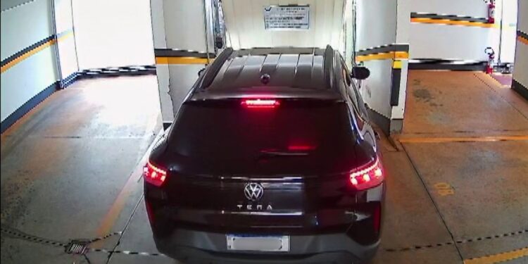 Psicóloga relata que teve carro furtado na garagem de prédio na zona sul de Ribeirão Preto